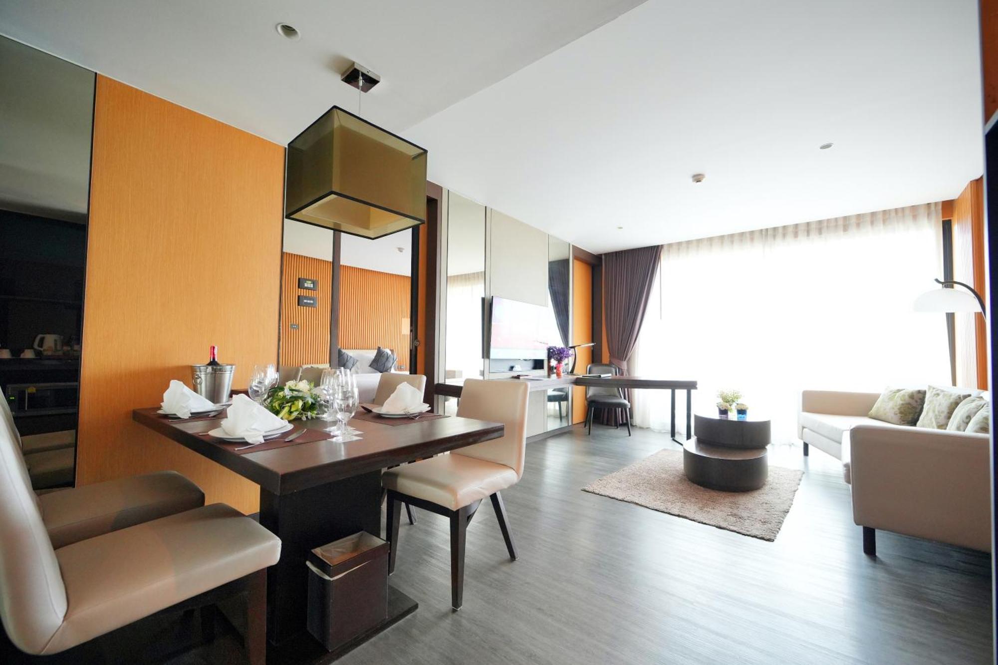 The Siamese Hotel Pattaya By Pcl Extérieur photo