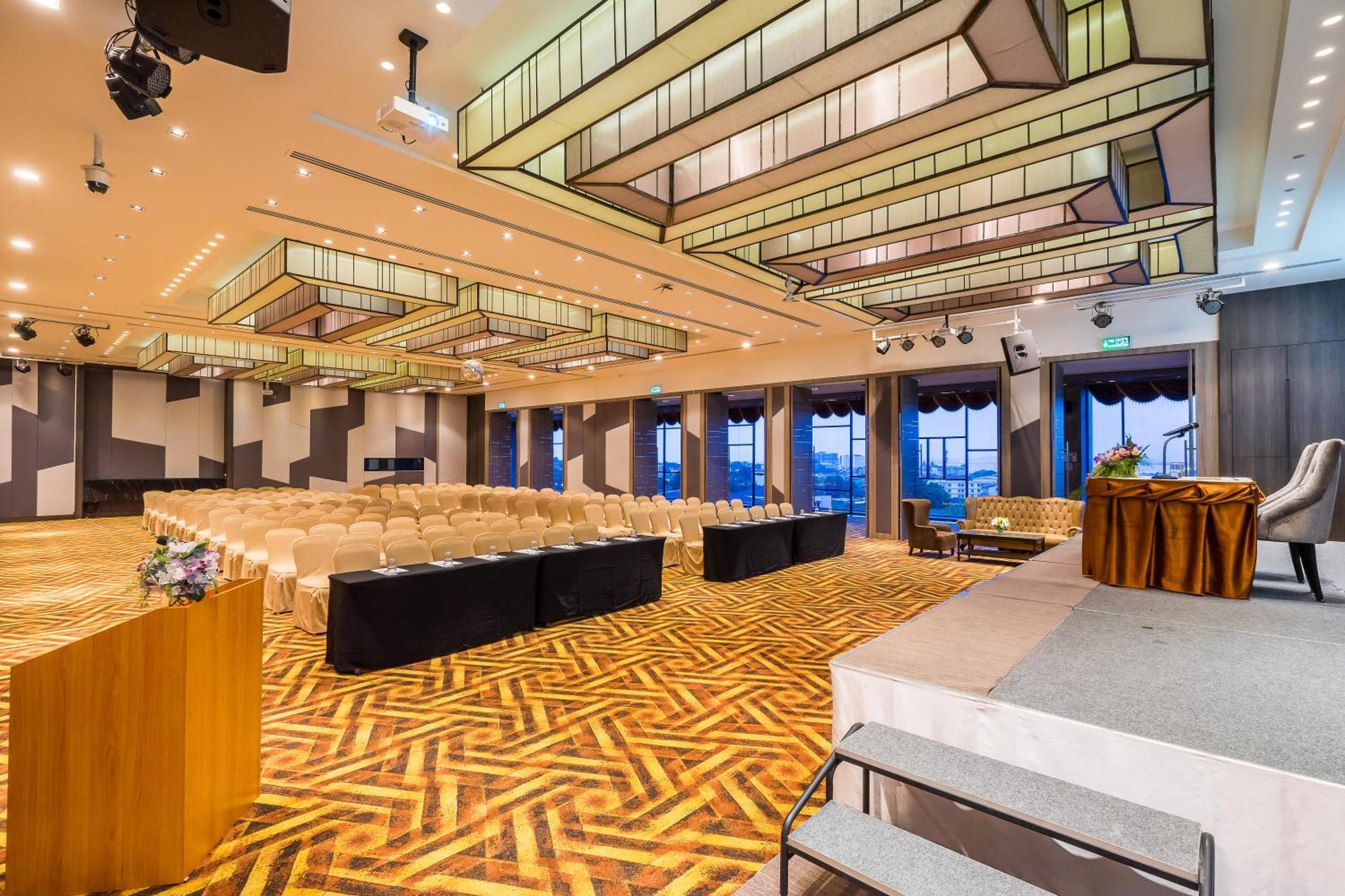 The Siamese Hotel Pattaya By Pcl Extérieur photo
